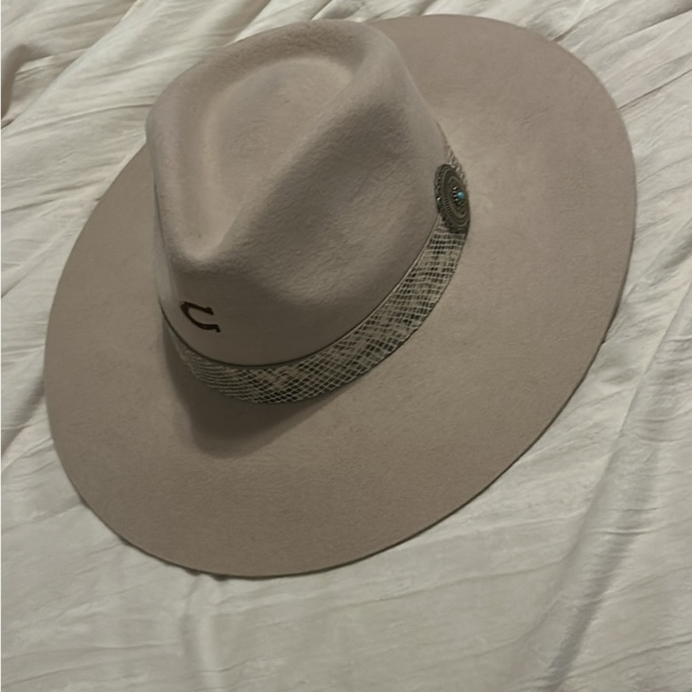 Elegant Tan Women's Hat